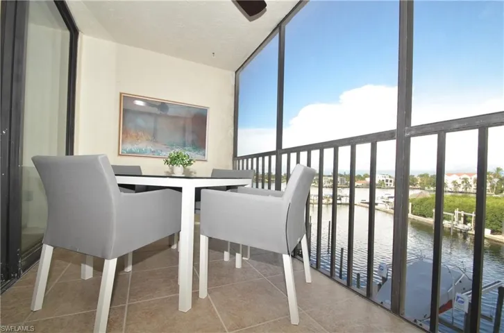 271 Southbay Dr 235, Naples, Florida 34108