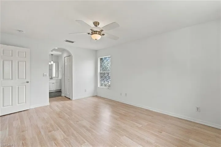 624 Sw 9th Ave, Cape Coral, Florida 33991