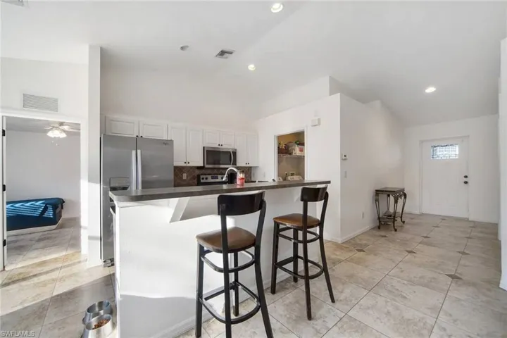 Breakfast Bar