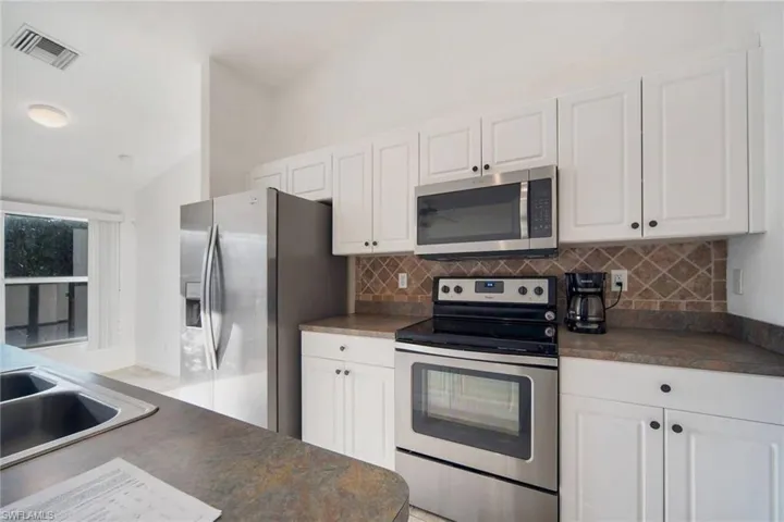 Kitchen w/Stainless Appliances