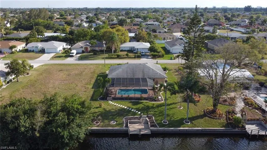 201 Se 28th Ter, Cape Coral, Florida 33904
