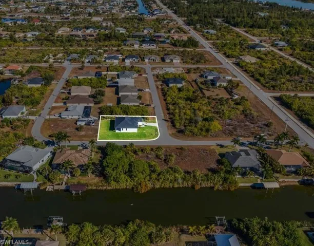 10065  Memphis  ST, Port Charlotte, FL 33981