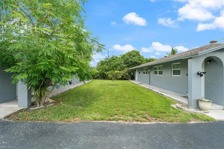 3365 Estey Ave, Naples, Florida 34104
