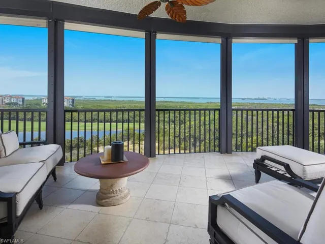 Views west all the way to the Gulf water