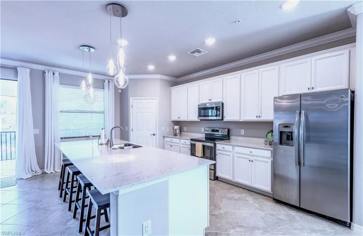 17251  CHERRYWOOD  CT, Bonita Springs, FL 34135