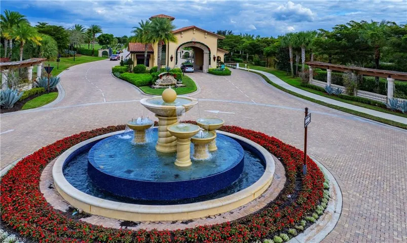 17251  CHERRYWOOD  CT, Bonita Springs, FL 34135