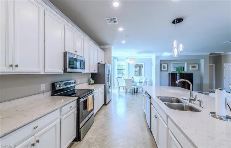 17251  CHERRYWOOD  CT, Bonita Springs, FL 34135