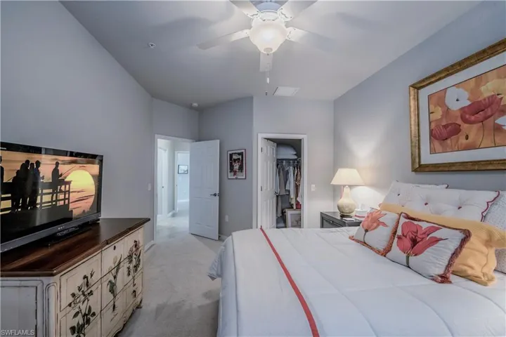 17251  CHERRYWOOD  CT, Bonita Springs, FL 34135