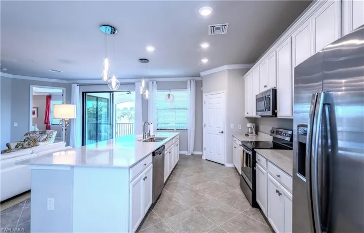 17251  CHERRYWOOD  CT, Bonita Springs, FL 34135