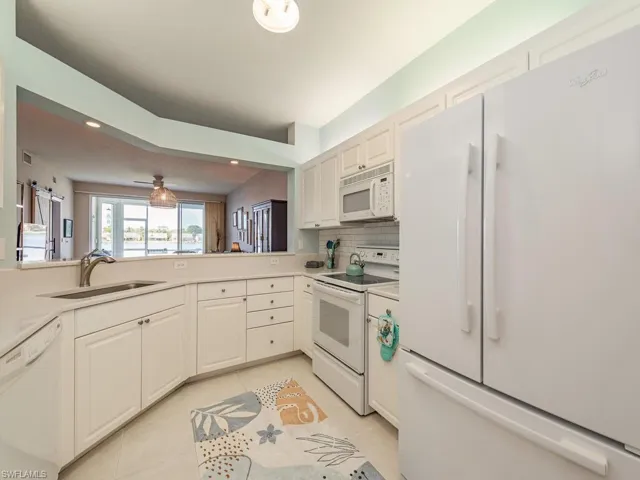 3440 W Crown Pointe  BLVD, Naples, FL 34112