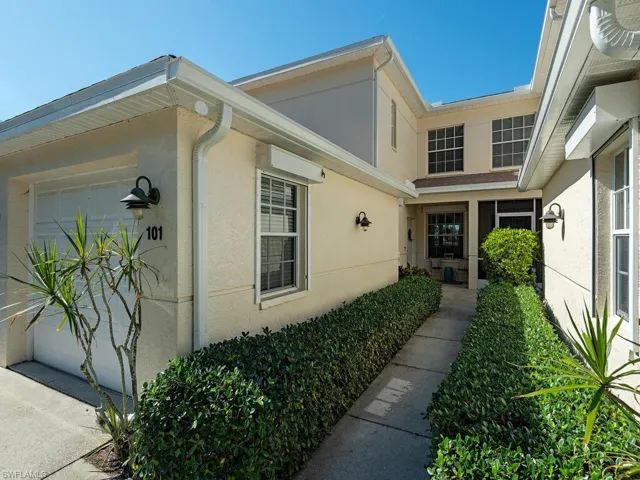 3440 W Crown Pointe  BLVD, Naples, FL 34112