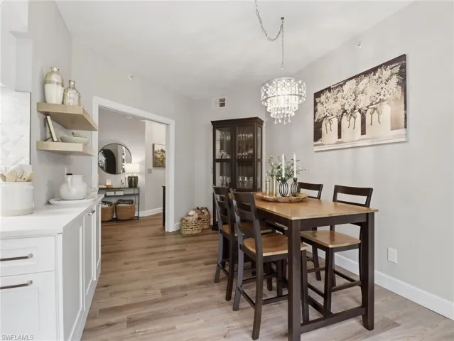 88 Silver Oaks Cir 4-101, Naples, Florida 34119