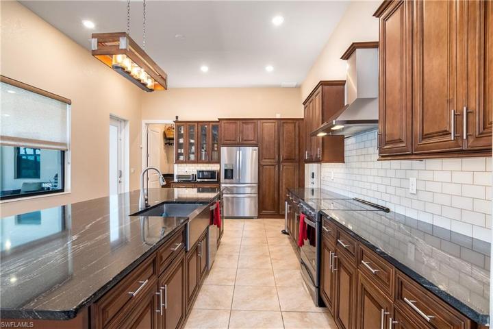 2008 NW 36th  AVE, Cape Coral, FL 33993
