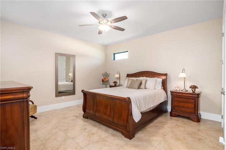 2008 NW 36th  AVE, Cape Coral, FL 33993