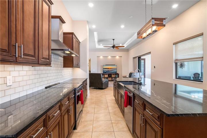 2008 NW 36th  AVE, Cape Coral, FL 33993