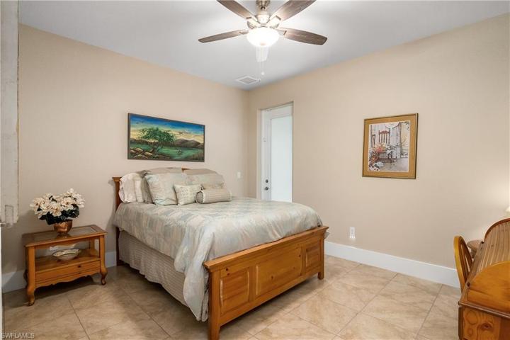 2008 NW 36th  AVE, Cape Coral, FL 33993