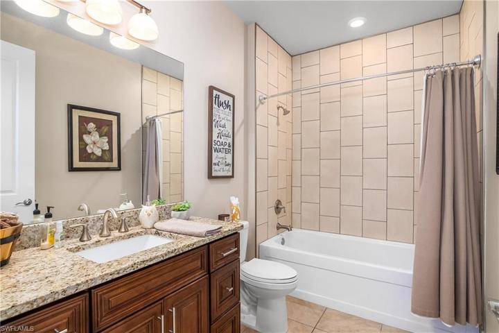 2008 NW 36th  AVE, Cape Coral, FL 33993