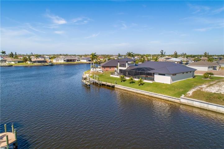 2008 NW 36th  AVE, Cape Coral, FL 33993