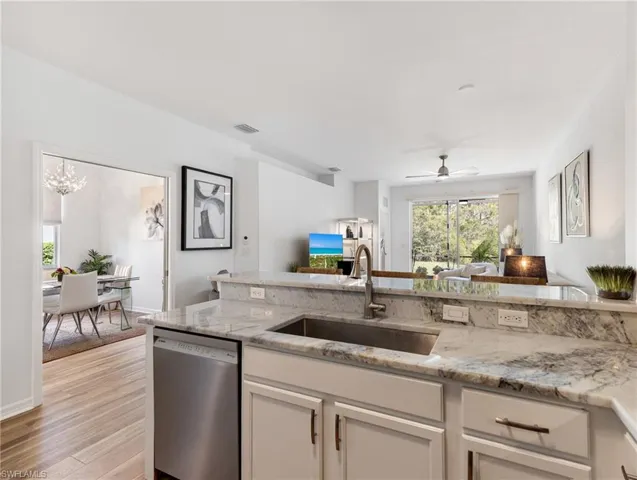 21393  Bella Terra  BLVD, Estero, FL 33928