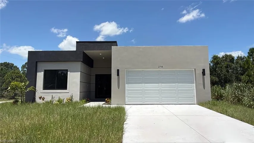 2718 51st St W, Lehigh Acres, Florida 33971