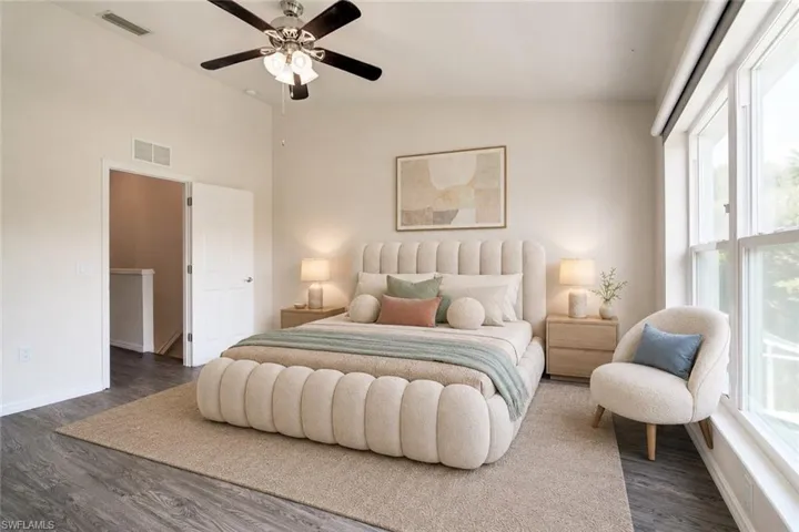 904 Hampton Cir 94, Naples, Florida 34105