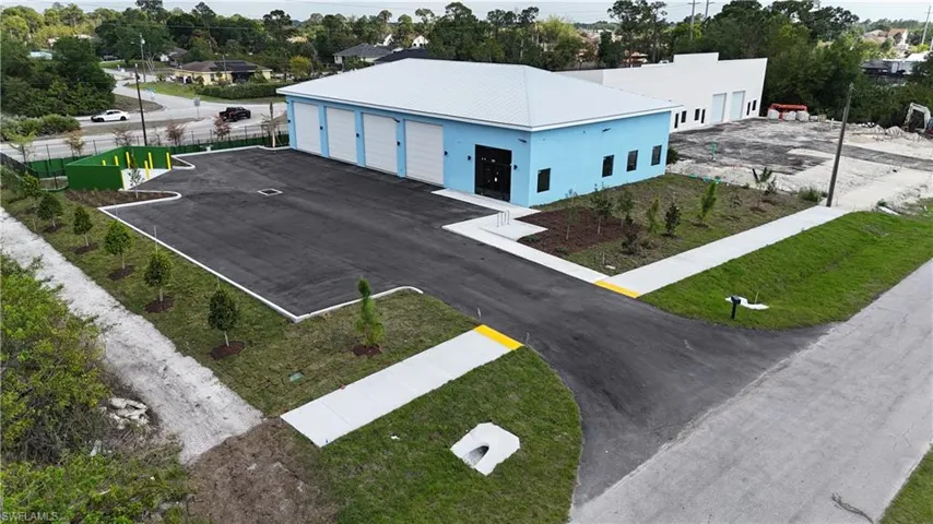 121 Gretchen Ave S, Lehigh Acres, Florida 33973