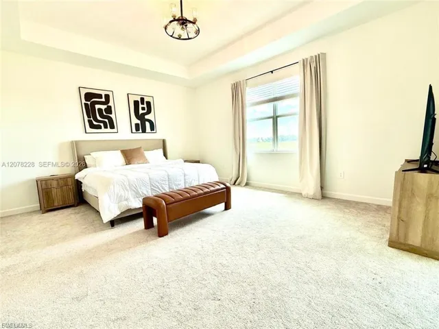 9291 Aqua Overlook Ct, Lehigh Acres, Florida 33936