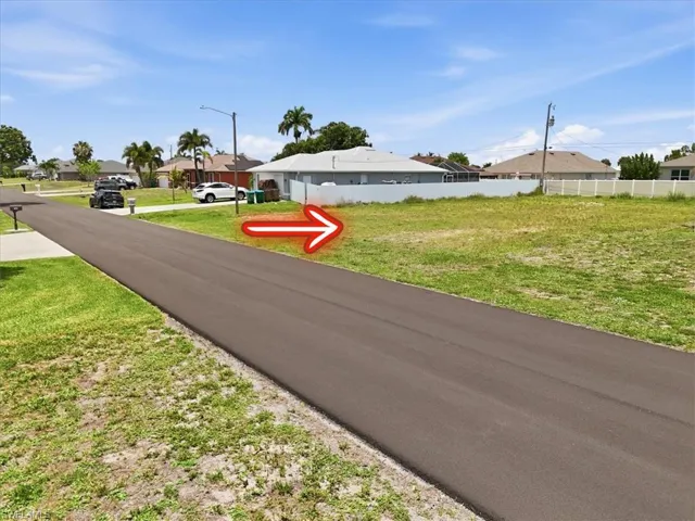 4215 Sw 9th Pl, Cape Coral, Florida 33914