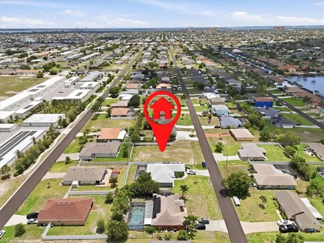 4215 Sw 9th Pl, Cape Coral, Florida 33914