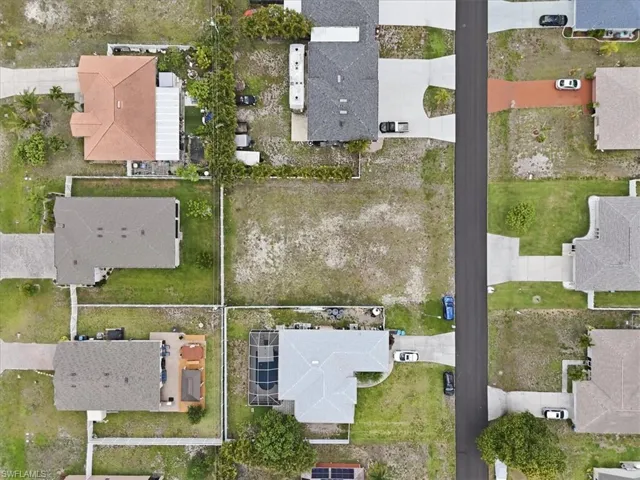 4215 Sw 9th Pl, Cape Coral, Florida 33914
