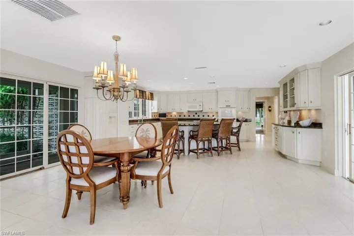 12857  Coco Plum  LN, Naples, FL 34119