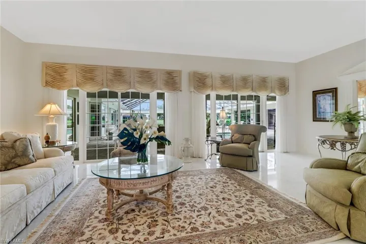 12857  Coco Plum  LN, Naples, FL 34119