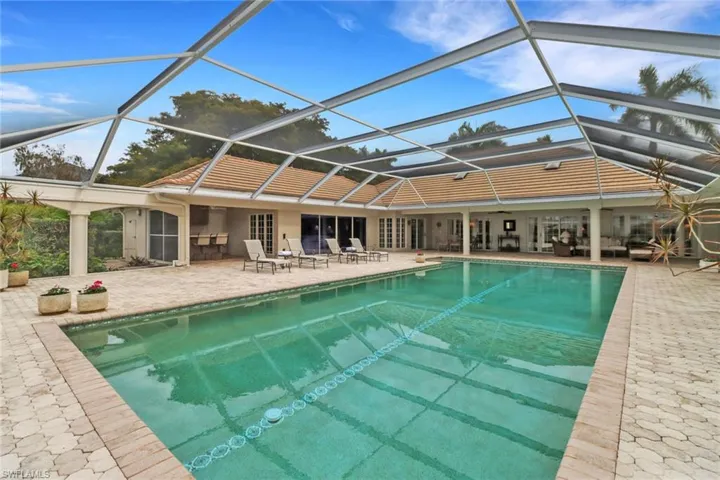 12857  Coco Plum  LN, Naples, FL 34119