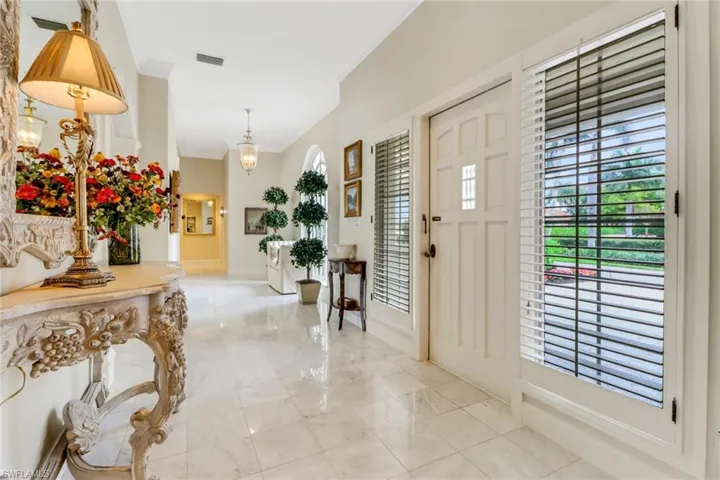 12857  Coco Plum  LN, Naples, FL 34119