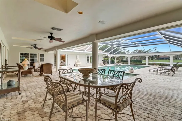 12857  Coco Plum  LN, Naples, FL 34119