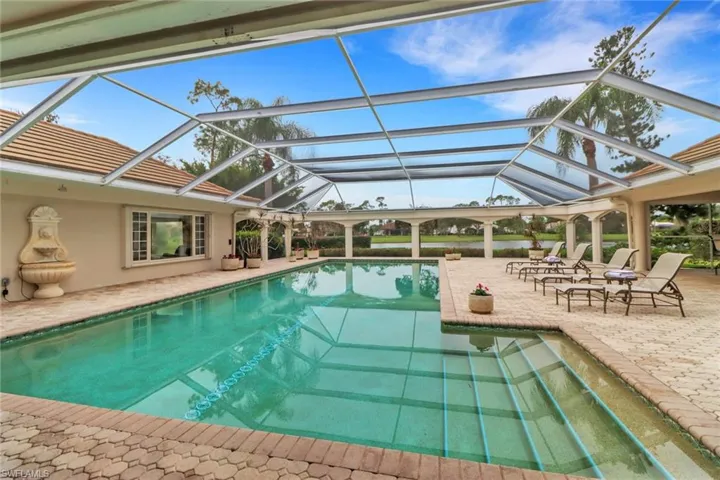 12857  Coco Plum  LN, Naples, FL 34119