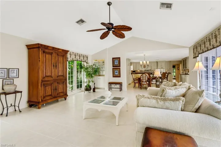 12857  Coco Plum  LN, Naples, FL 34119
