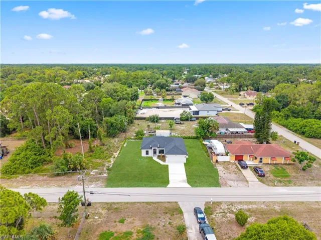 2602 E 2nd St, Lehigh Acres, Florida 33936