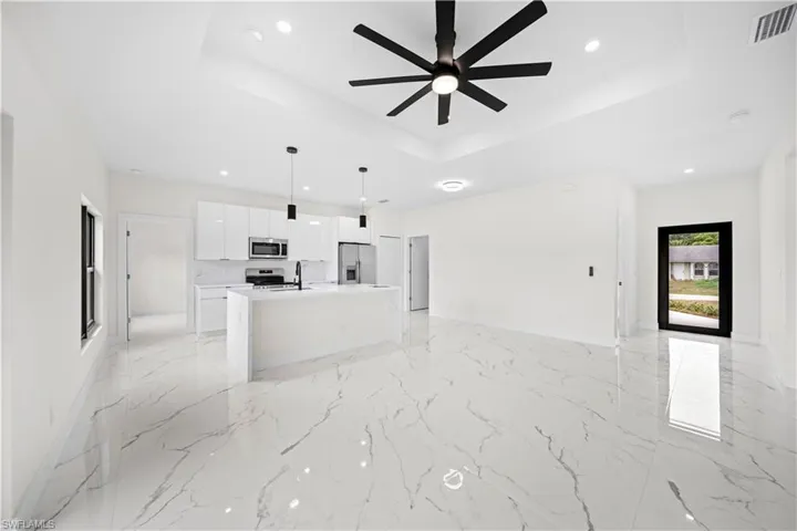 2602 E 2nd St, Lehigh Acres, Florida 33936