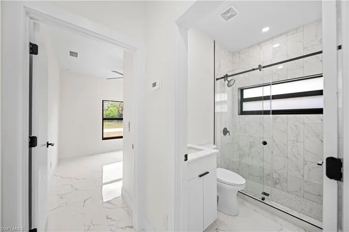 2602 E 2nd St, Lehigh Acres, Florida 33936