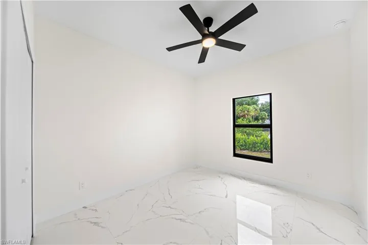 2602 E 2nd St, Lehigh Acres, Florida 33936