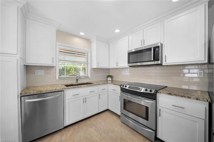 2456 Chandler Ave, Fort Myers, Florida 33907