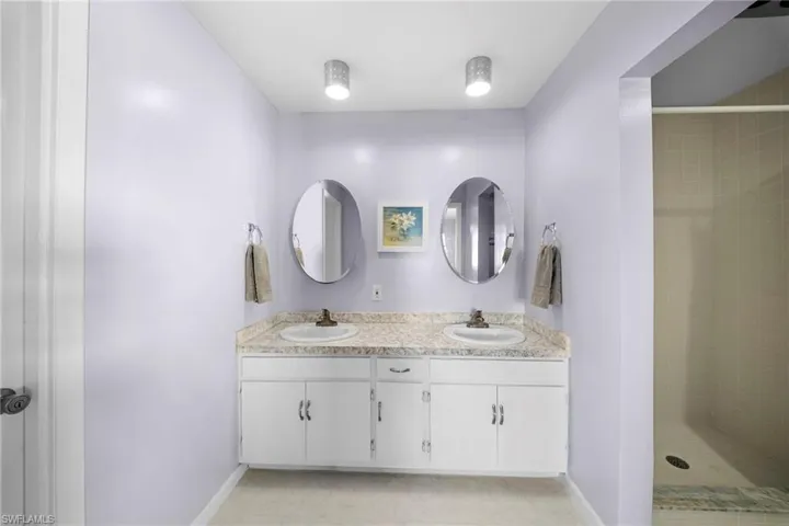 2456 Chandler Ave, Fort Myers, Florida 33907