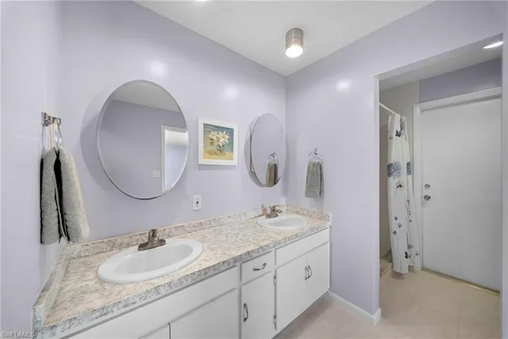 2456 Chandler Ave, Fort Myers, Florida 33907