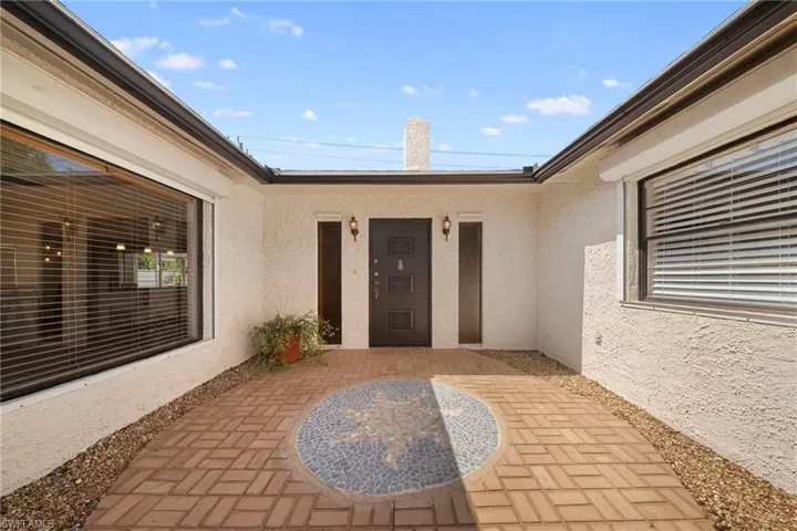 2456 Chandler Ave, Fort Myers, Florida 33907