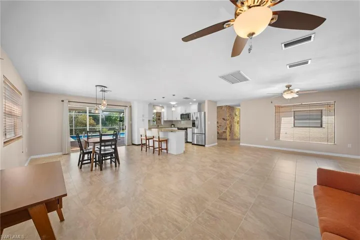2456 Chandler Ave, Fort Myers, Florida 33907