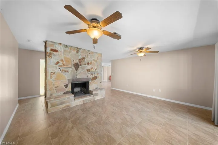 2456 Chandler Ave, Fort Myers, Florida 33907