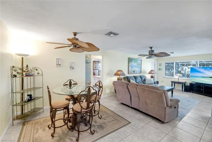 5201 Willow Ct, Cape Coral, Florida 33904
