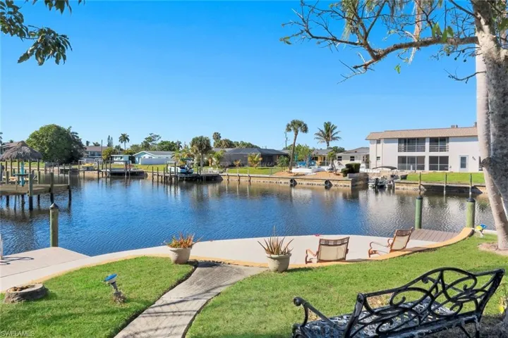 5201 Willow Ct, Cape Coral, Florida 33904