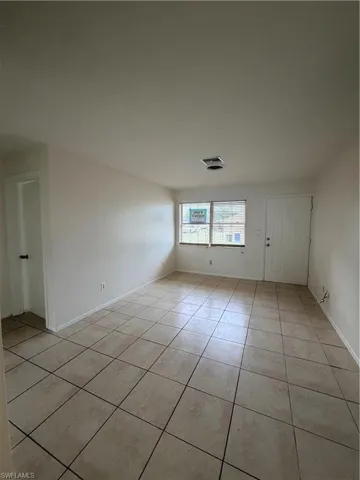 1742 Maple Dr, Fort Myers, Florida 33907